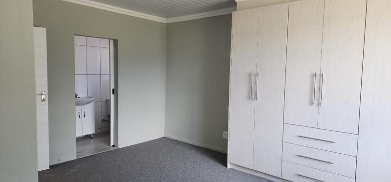 3 Bedroom Property for Sale in Albertinia Western Cape